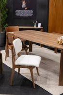 Cadeira Margarida – Formas suaves e toque moderno