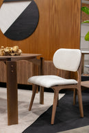 Cadeira Margarida – Formas suaves e toque moderno