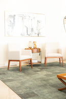 Poltrona Jasmim – Conforto refinado com design atemporal