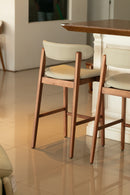 Banqueta Astromélia – Elegância e conforto em design moderno